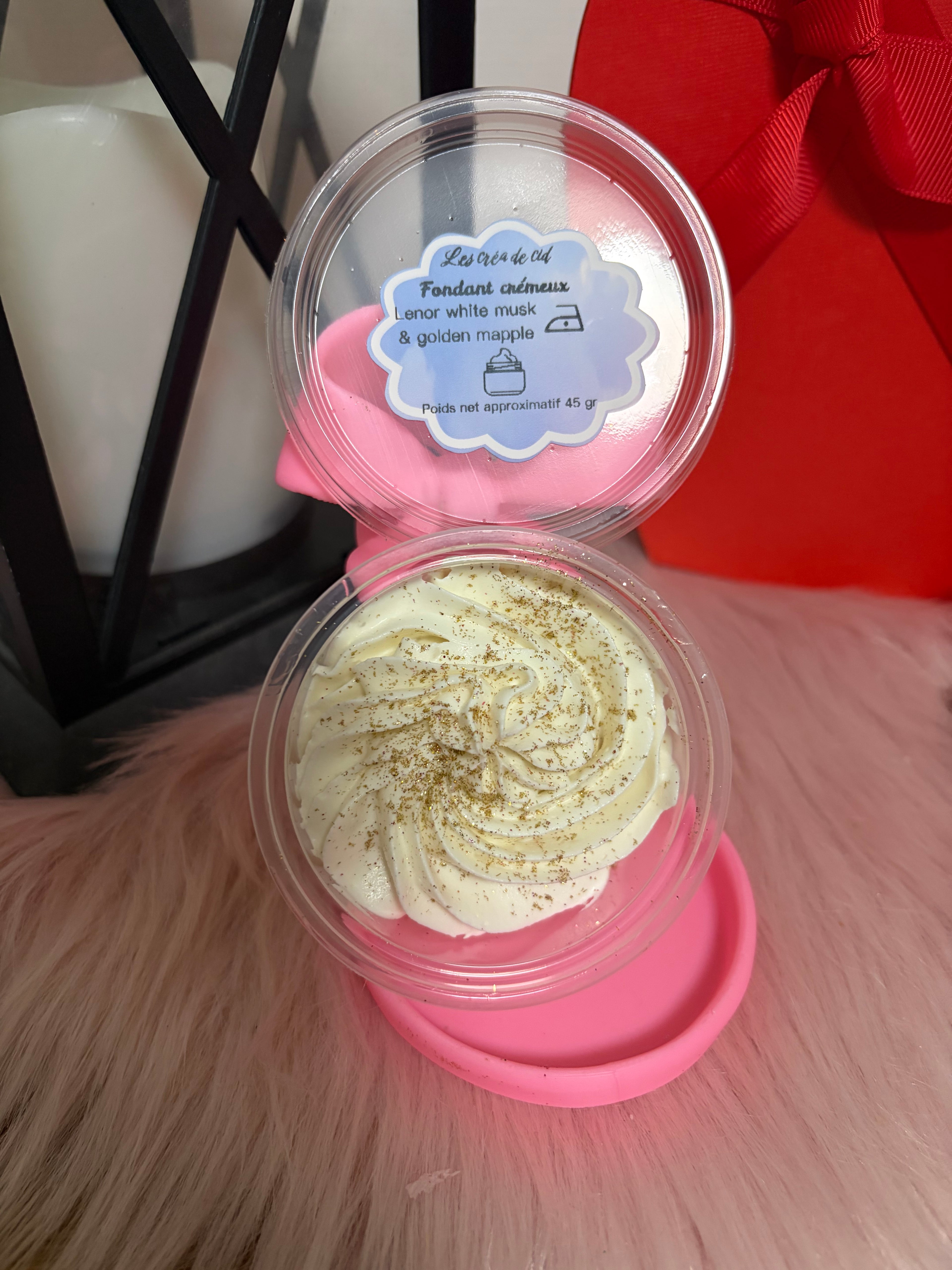 Fondant crémeux Lenor White Musk