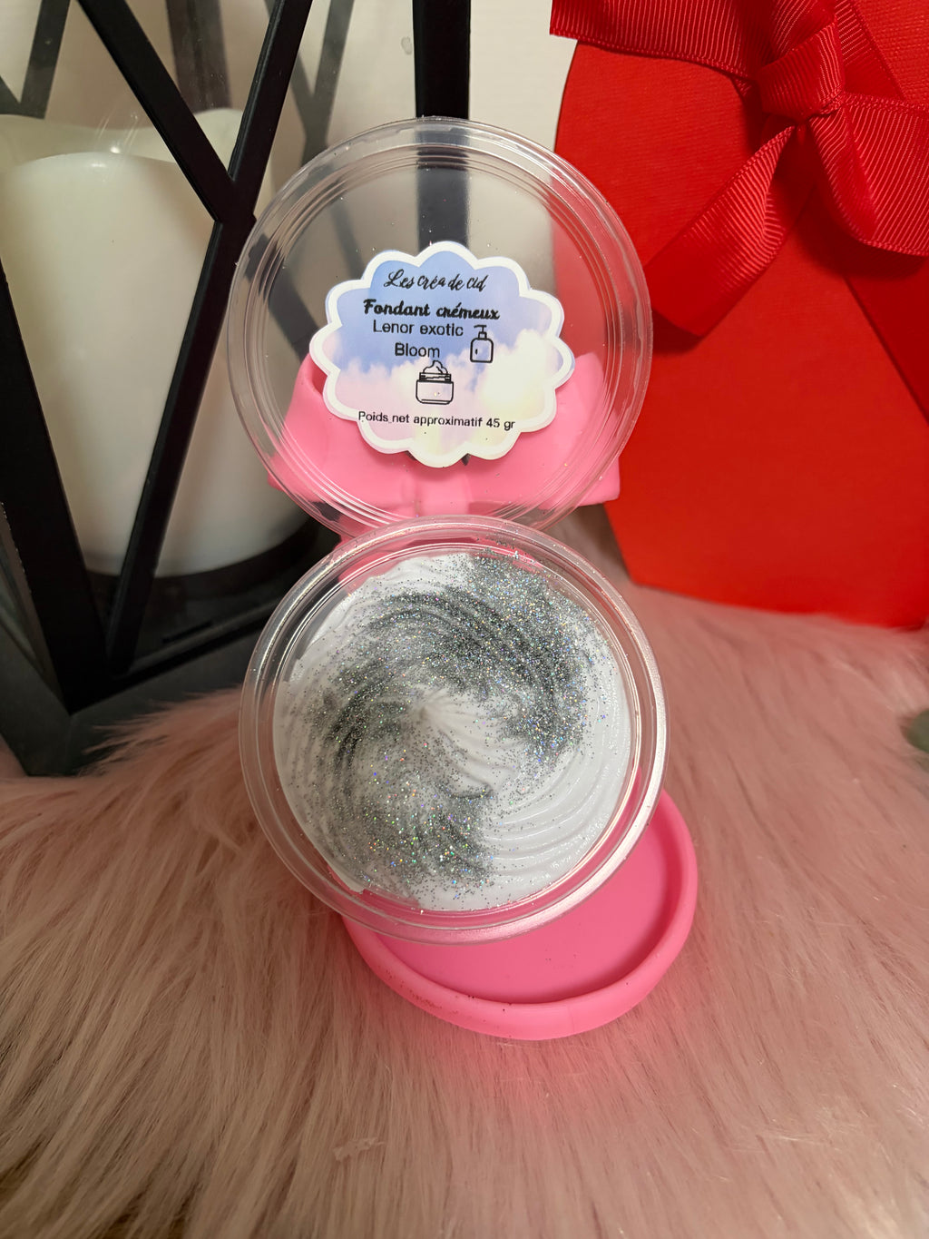 Fondant crémeux Lenor exotic bloom
